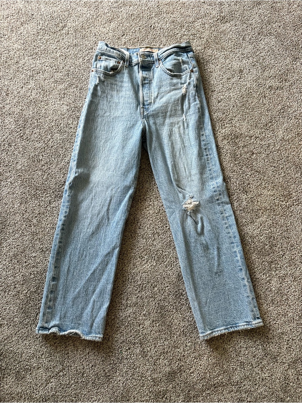 Levi's Ribcage Straight Ankle Jeans with Knee Distress